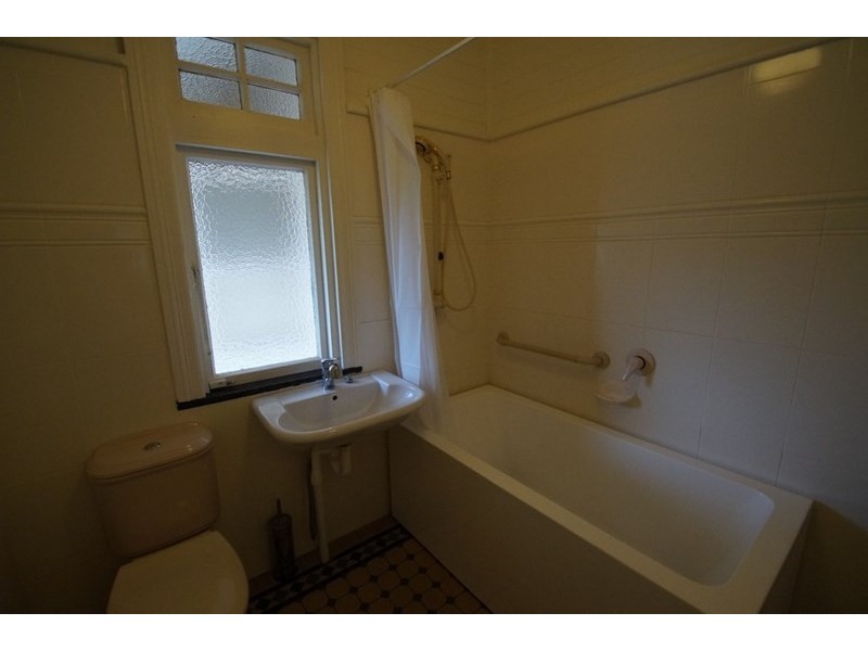 189 Faulkner Street, Armidale NSW 2350