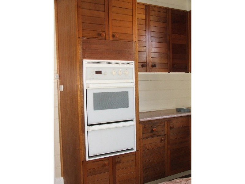 13 Crescent Street, Armidale NSW 2350