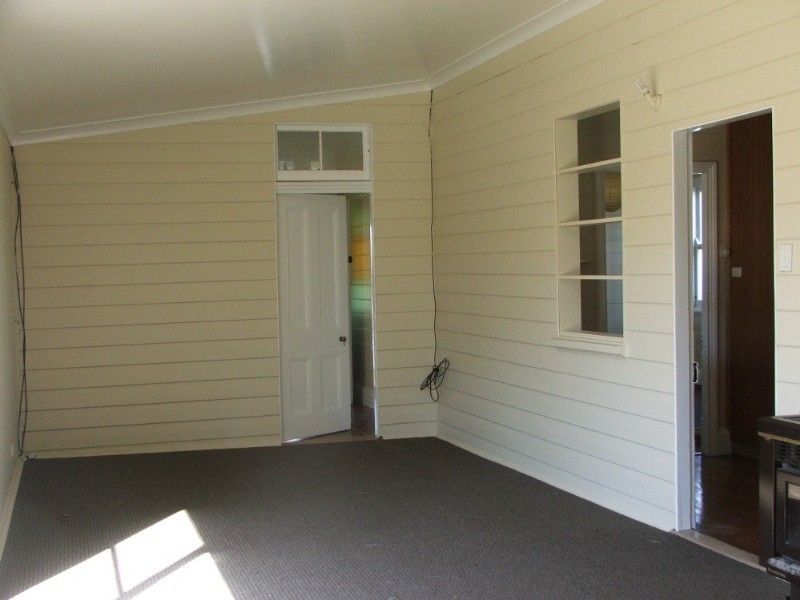 13 Crescent Street, Armidale NSW 2350