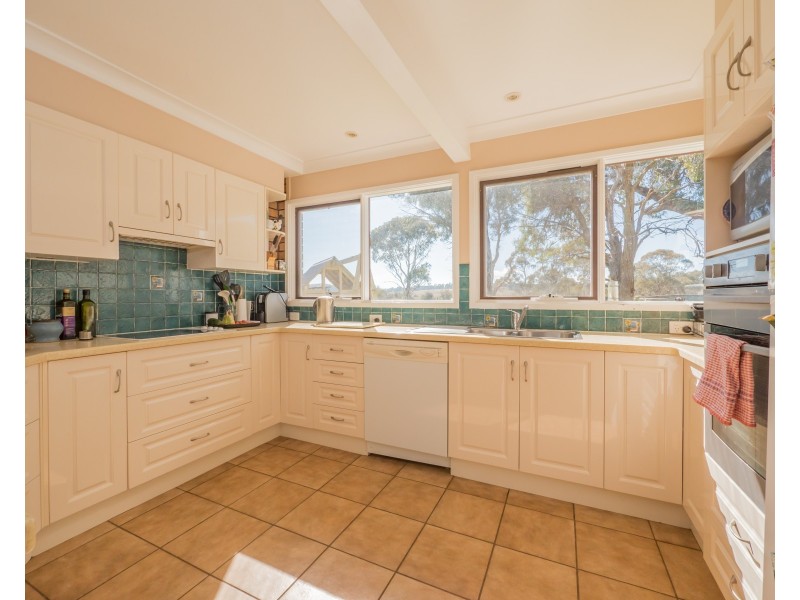 111 Tulong Road, Armidale NSW 2350