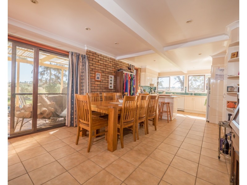 111 Tulong Road, Armidale NSW 2350