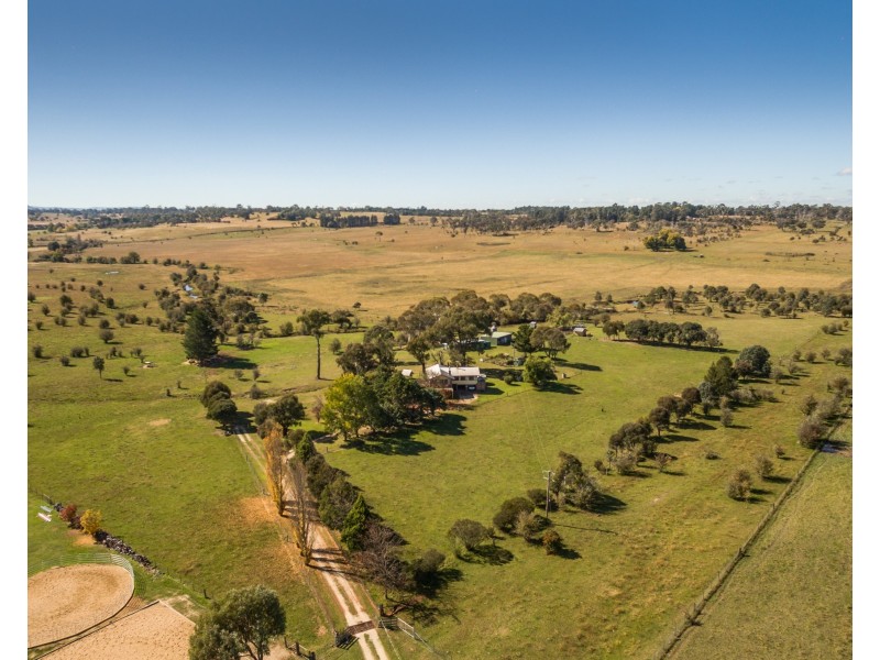111 Tulong Road, Armidale NSW 2350