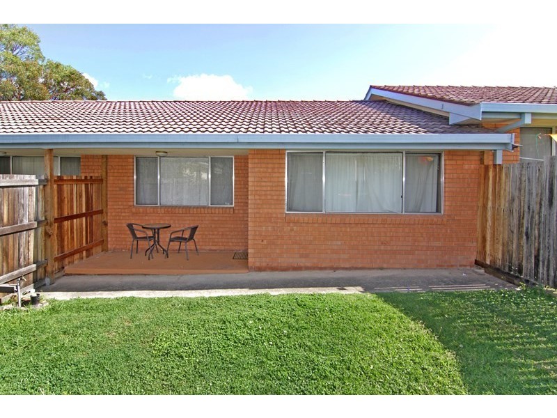 2/10 Dawson Avenue, Armidale NSW 2350