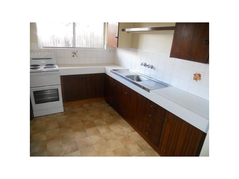 2/10 Dawson Avenue, Armidale NSW 2350