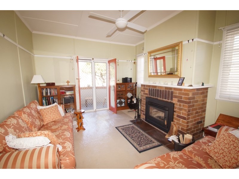 76 Kennedy Street, Armidale NSW 2350