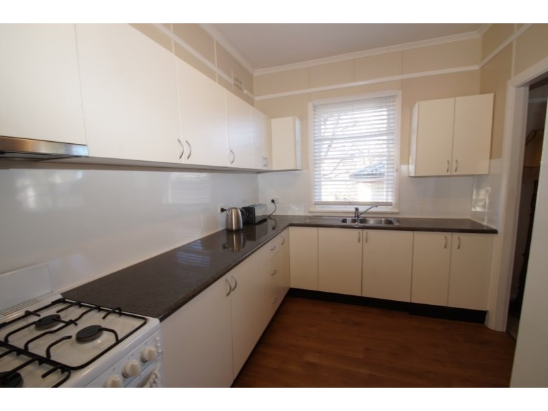 76 Kennedy Street, Armidale NSW 2350