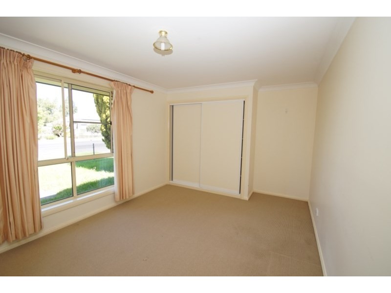 98 Niagara Street, Armidale NSW 2350