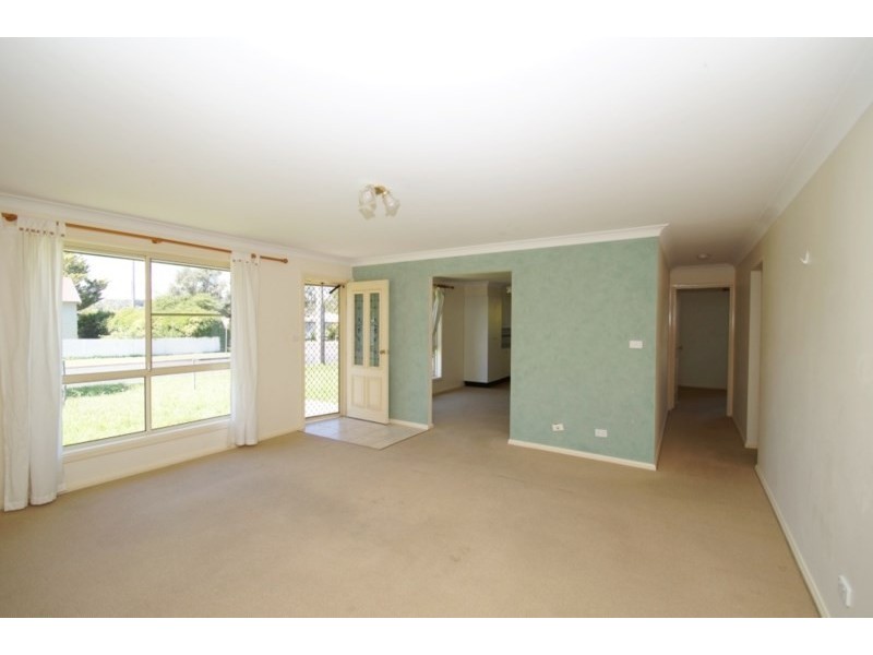 98 Niagara Street, Armidale NSW 2350