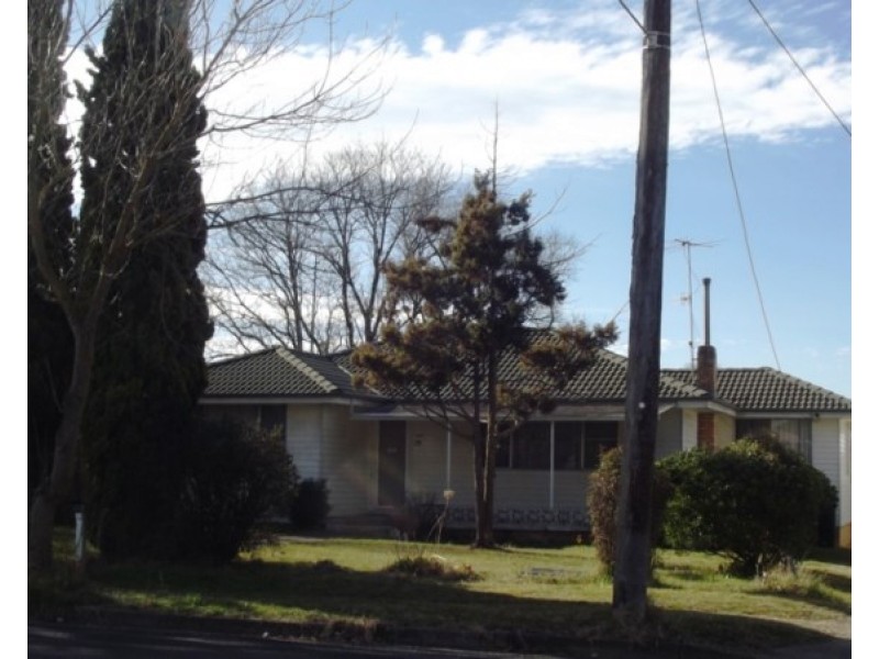 79 Dumaresq Street, Armidale NSW 2350