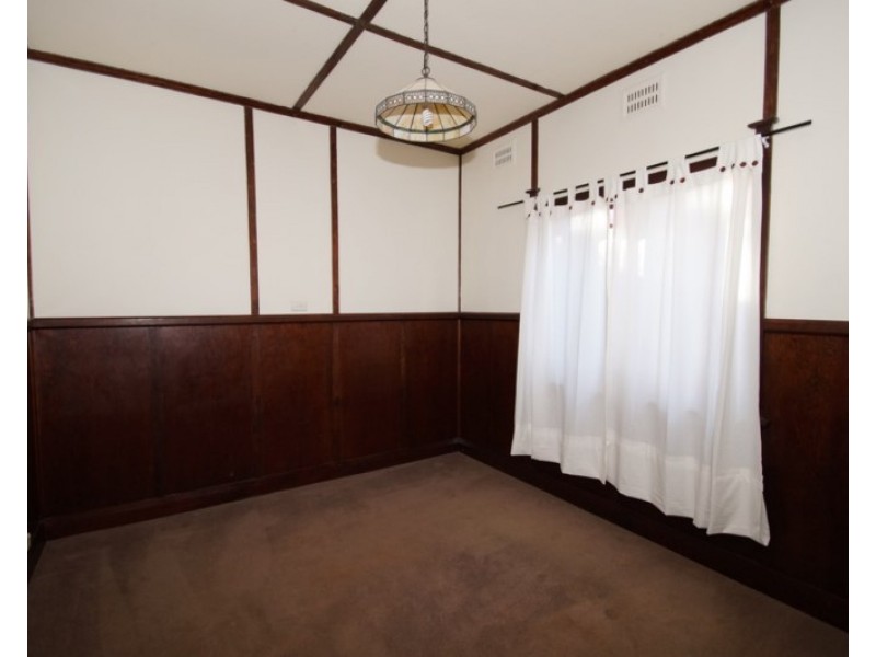 72 Marsh Street, Armidale NSW 2350