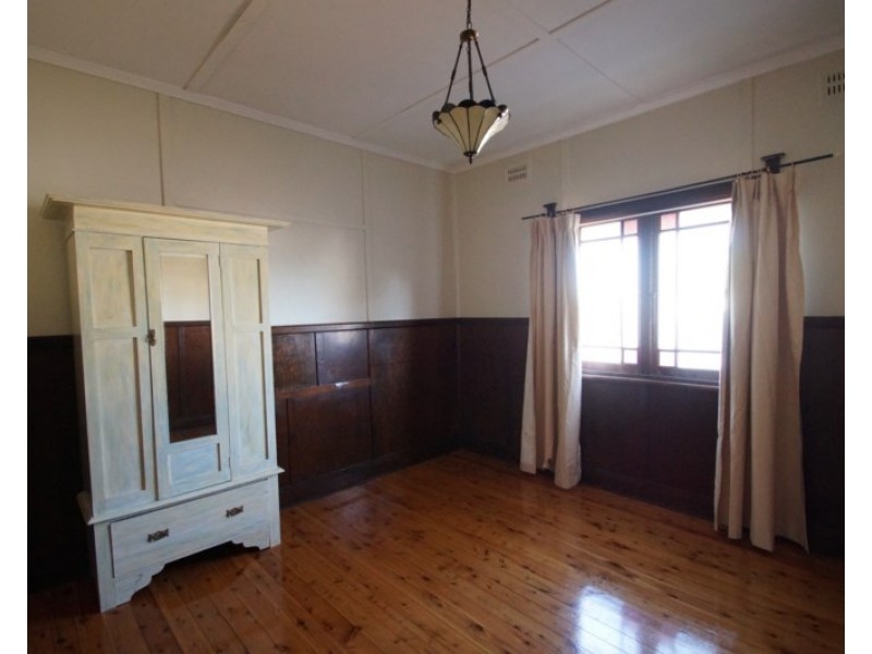 72 Marsh Street, Armidale NSW 2350