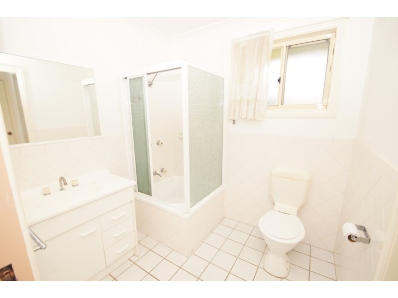 17A Grills Place, Armidale NSW 2350