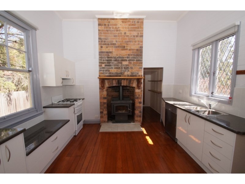 154 Jessie Street, Armidale NSW 2350