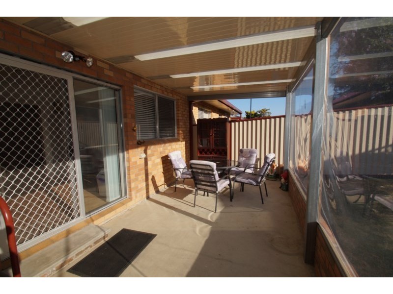 2/14 Chestnut Avenue, Armidale NSW 2350