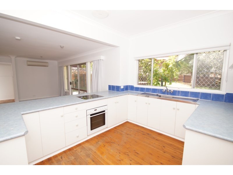 21 College Avenue, Armidale NSW 2350