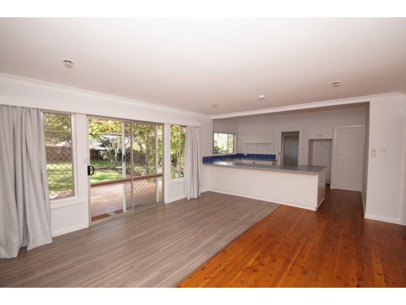 21 College Avenue, Armidale NSW 2350