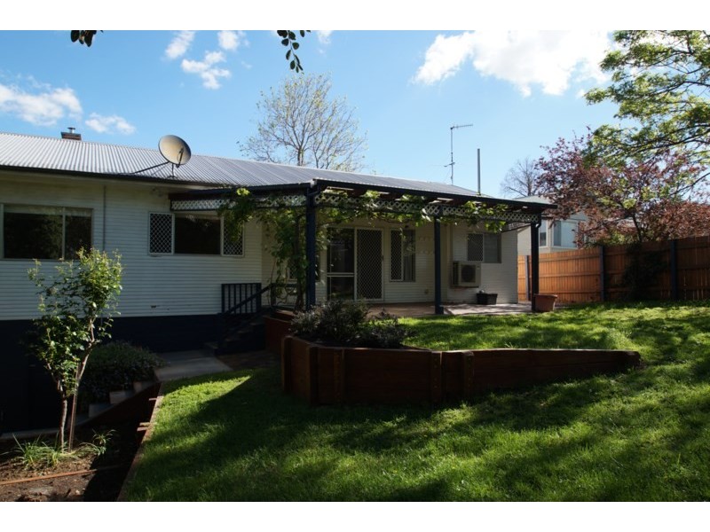 21 College Avenue, Armidale NSW 2350