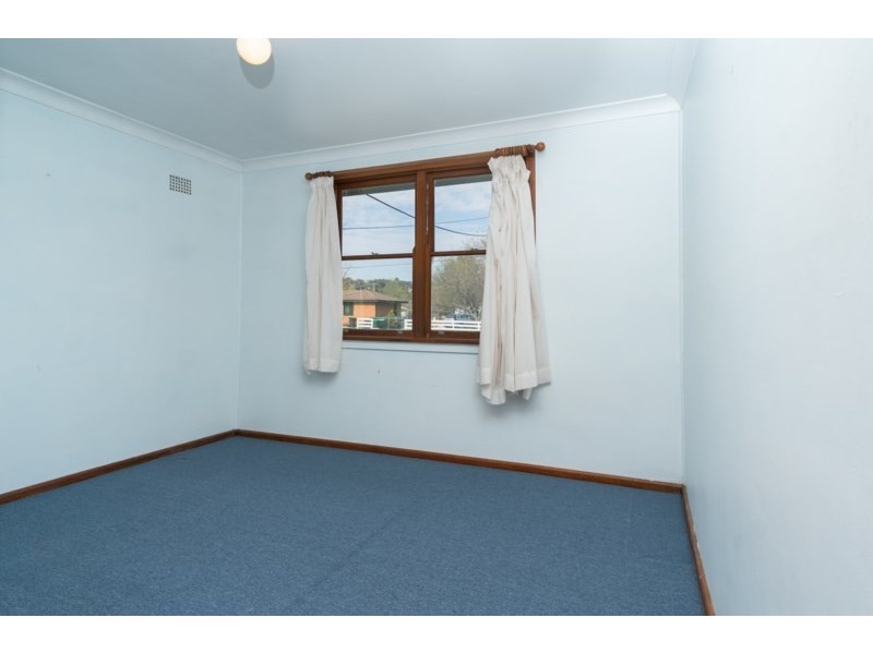 36 Golgotha Street, Armidale NSW 2350