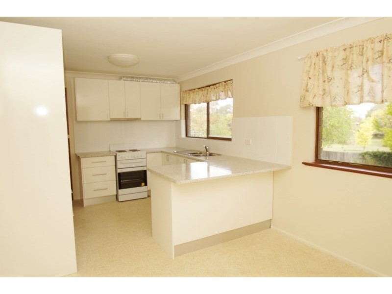 20 Werrina Crescent, Armidale NSW 2350