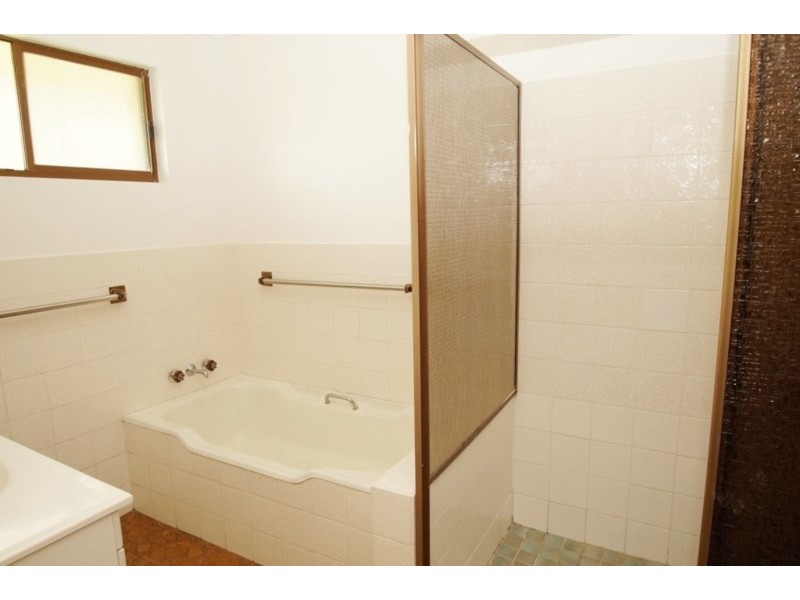 20 Werrina Crescent, Armidale NSW 2350