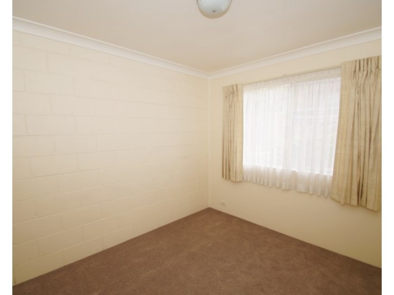 2/11 Marshall Avenue, Armidale NSW 2350
