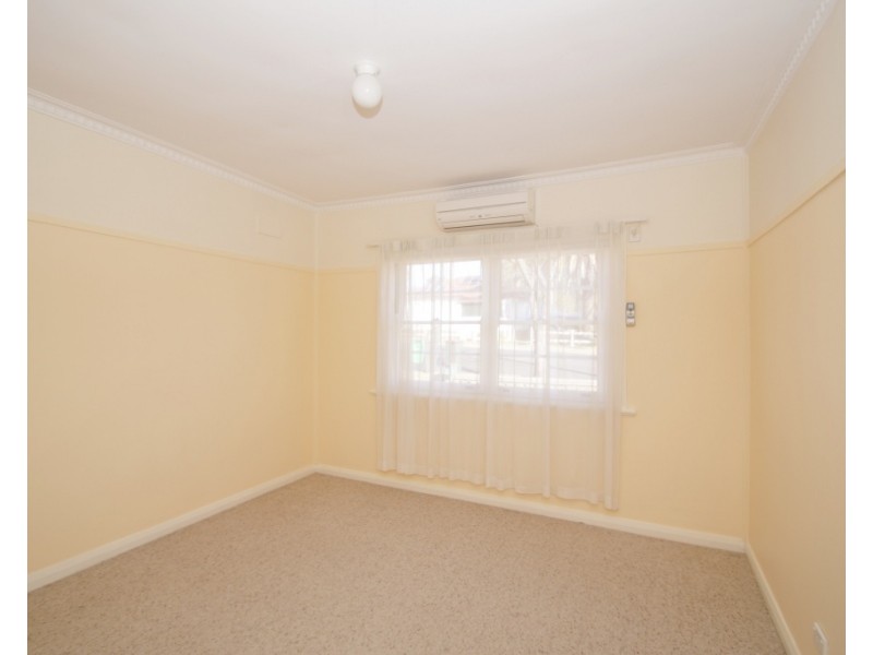 165 Mossman Street, Armidale NSW 2350