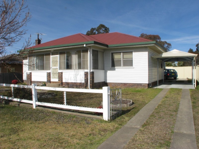 286 Dumaresq Street, Armidale NSW 2350