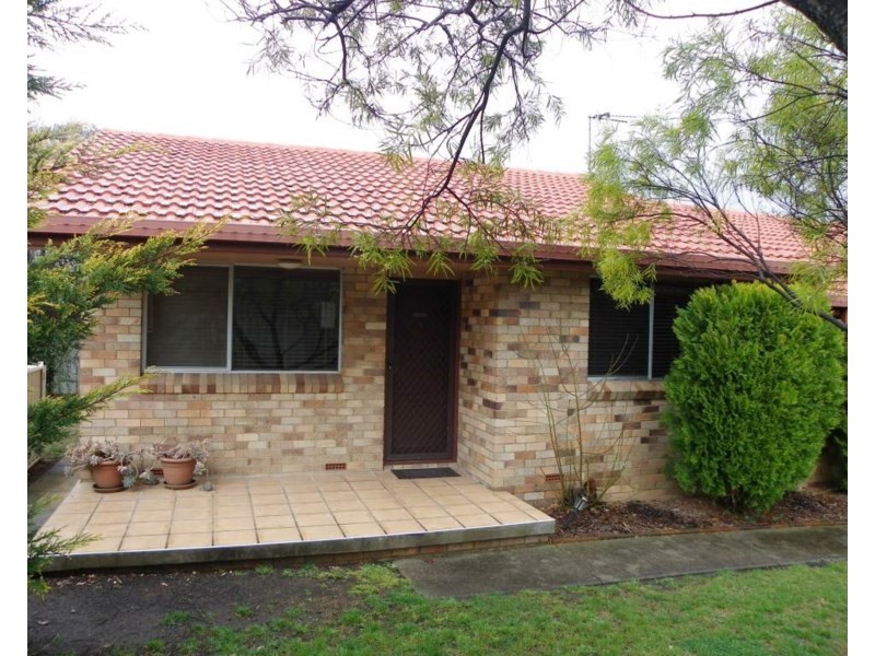 3/7 Marshall Avenue, Armidale NSW 2350