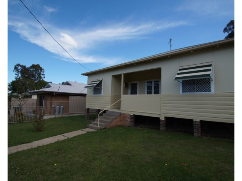 221 Donnelly Street, Armidale NSW 2350