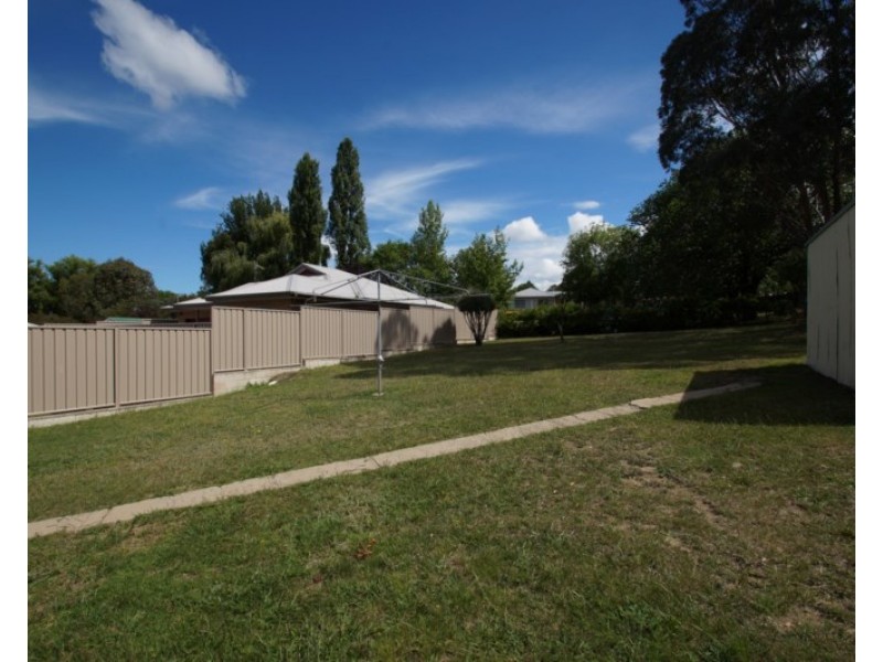 221 Donnelly Street, Armidale NSW 2350