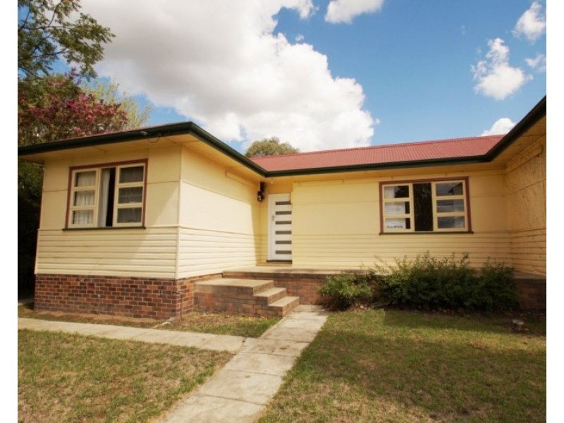 1/168 Mossman Street, Armidale NSW 2350