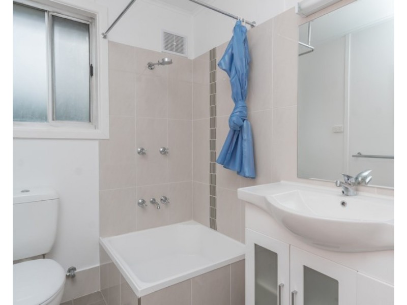 36 Golgotha Street, Armidale NSW 2350