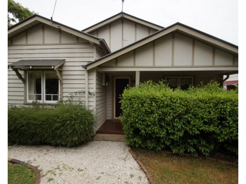 181 Mann Street, Armidale NSW 2350