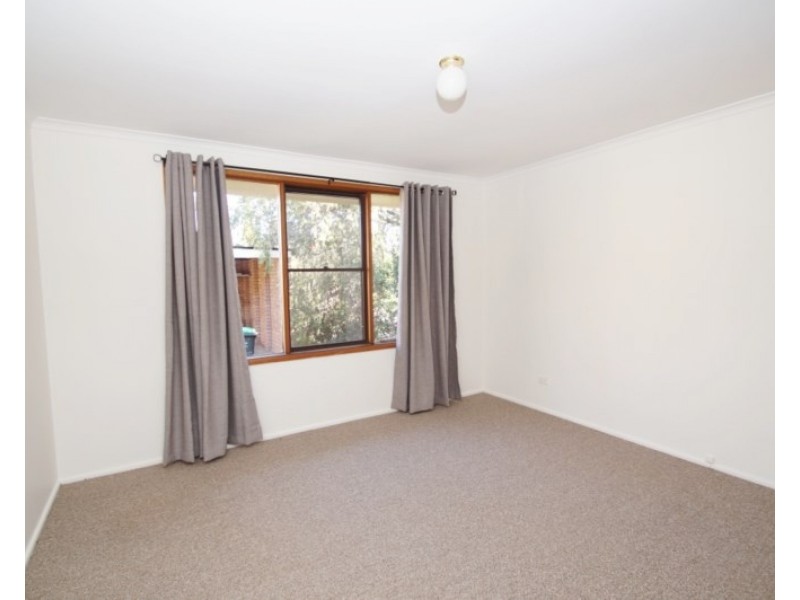 9 Robina Crescent, Armidale NSW 2350