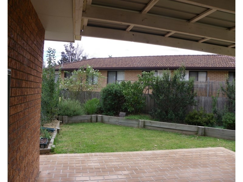 16 Northey Drive, Armidale NSW 2350