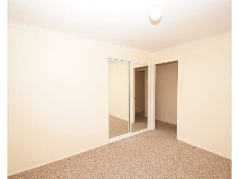 2/3 Grills Place, Armidale NSW 2350
