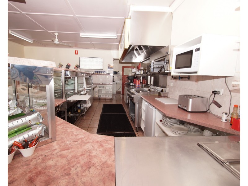 44 Bridge Street, Uralla NSW 2358