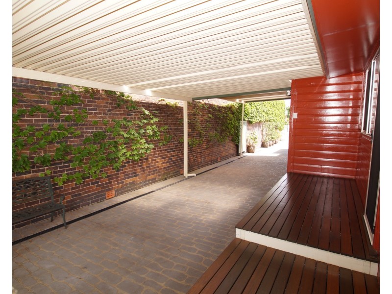 44 Bridge Street, Uralla NSW 2358