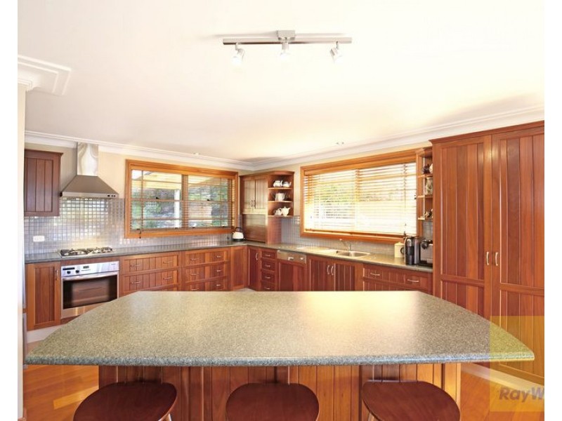 69 The Avenue, Armidale NSW 2350