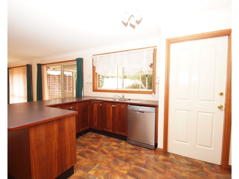 7 David Crescent, Armidale NSW 2350