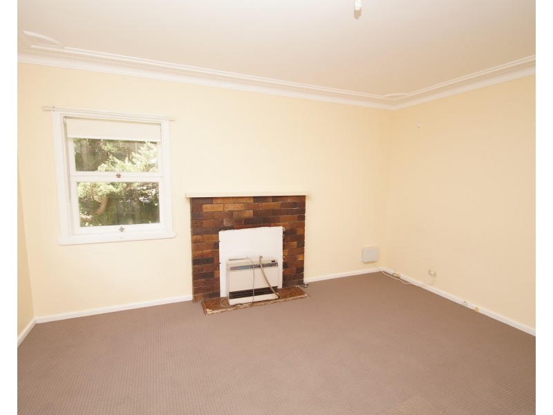 218 Erskine Street, Armidale NSW 2350