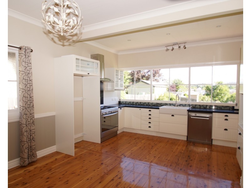 124 Donnelly Street, Armidale NSW 2350