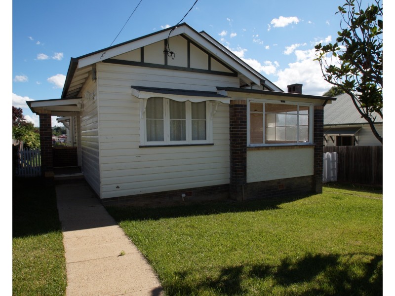 124 Donnelly Street, Armidale NSW 2350