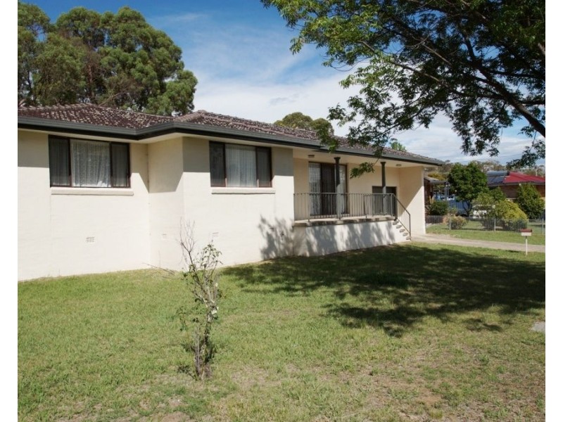 35 Glass Street, Armidale NSW 2350