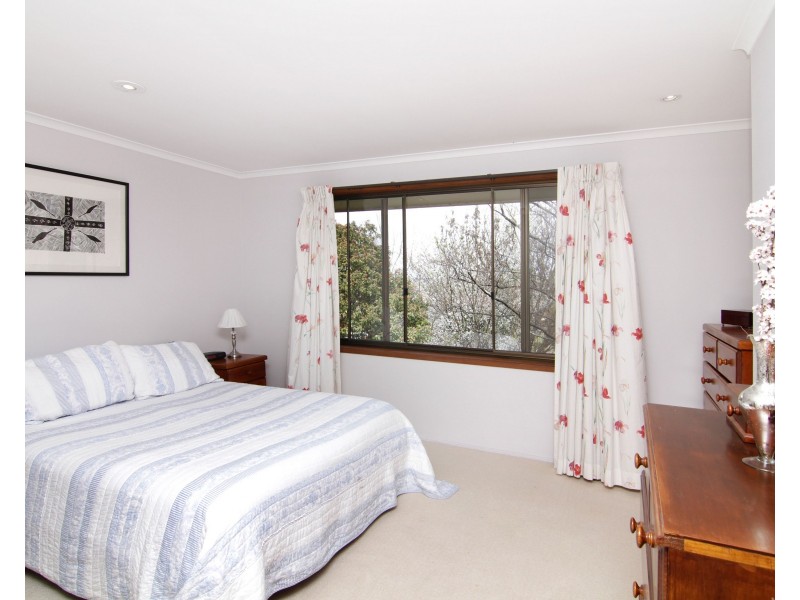 13 Stewart Crescent, Armidale NSW 2350