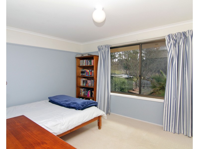 13 Stewart Crescent, Armidale NSW 2350