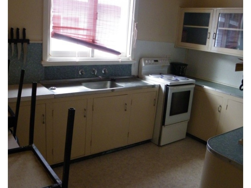 1/145 KIRKWOOD Street, Armidale NSW 2350