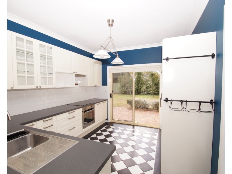 15 Duval Street, Armidale NSW 2350