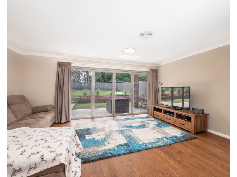 29 Spearmount Drive, Armidale NSW 2350