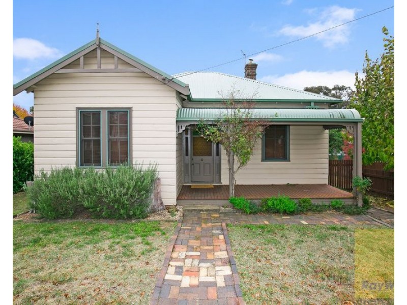 51 Kentucky Street, Armidale NSW 2350